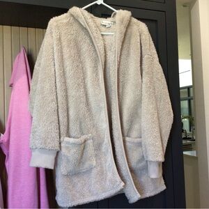 Koolaburra by Ugg Portobello Beige Sherpa, Size M